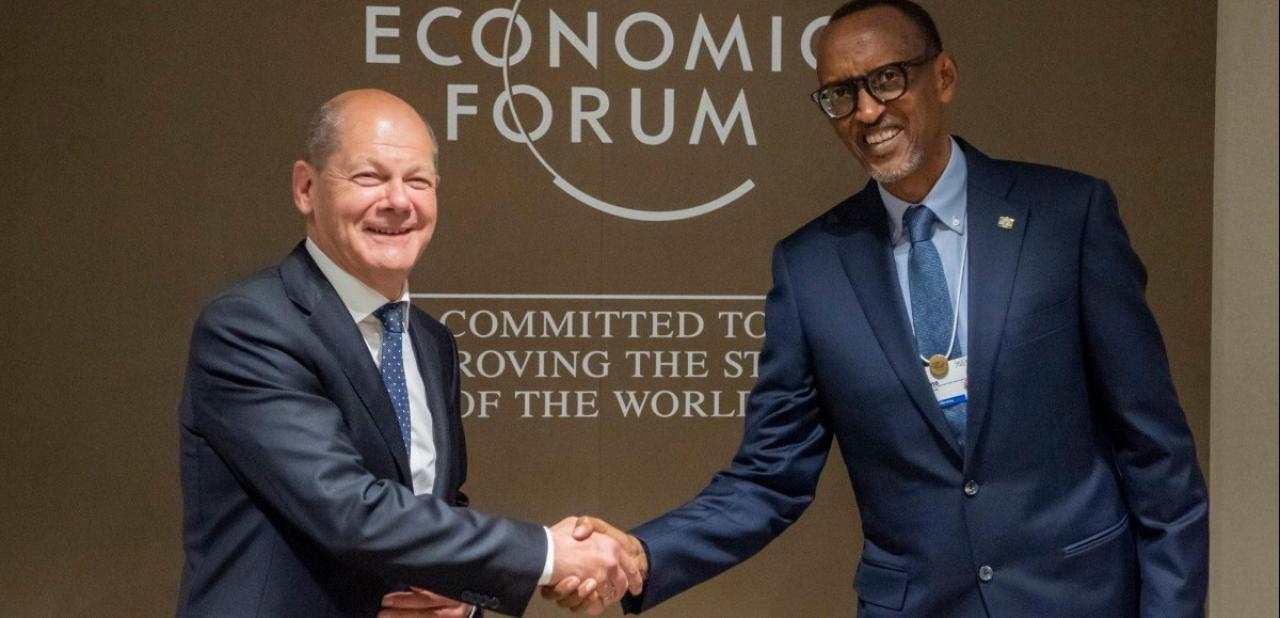 Le chancelier allemand Olaf Scholz et le président du Rwanda, Paul Kagame [photo d'illustration]