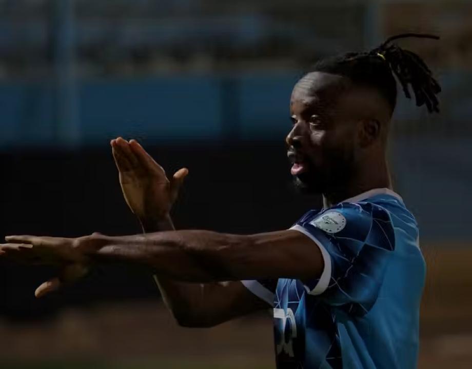 Fiston Kalala Mayele célèbre son but qualificatif de son équipe pour la finale de la C1