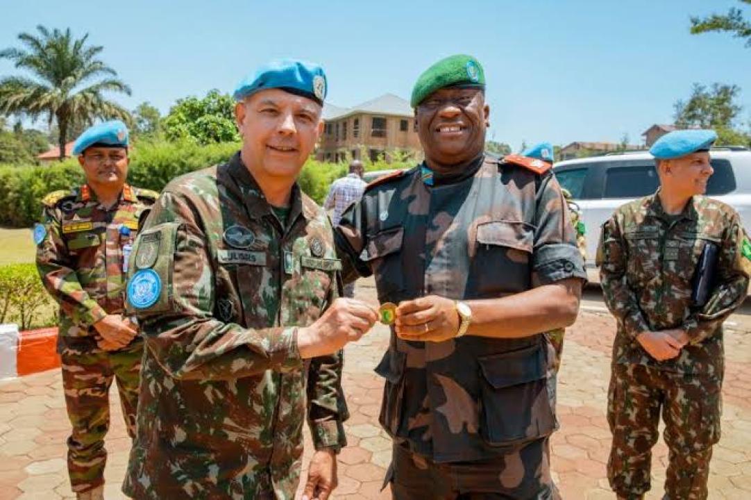 Rencontre entre le gouverneur militaire de l'ituri et le général Ulisses de Mesquita Gomes, commandant de la Force de la MONUSCO à Bunia [photo d'illustration]