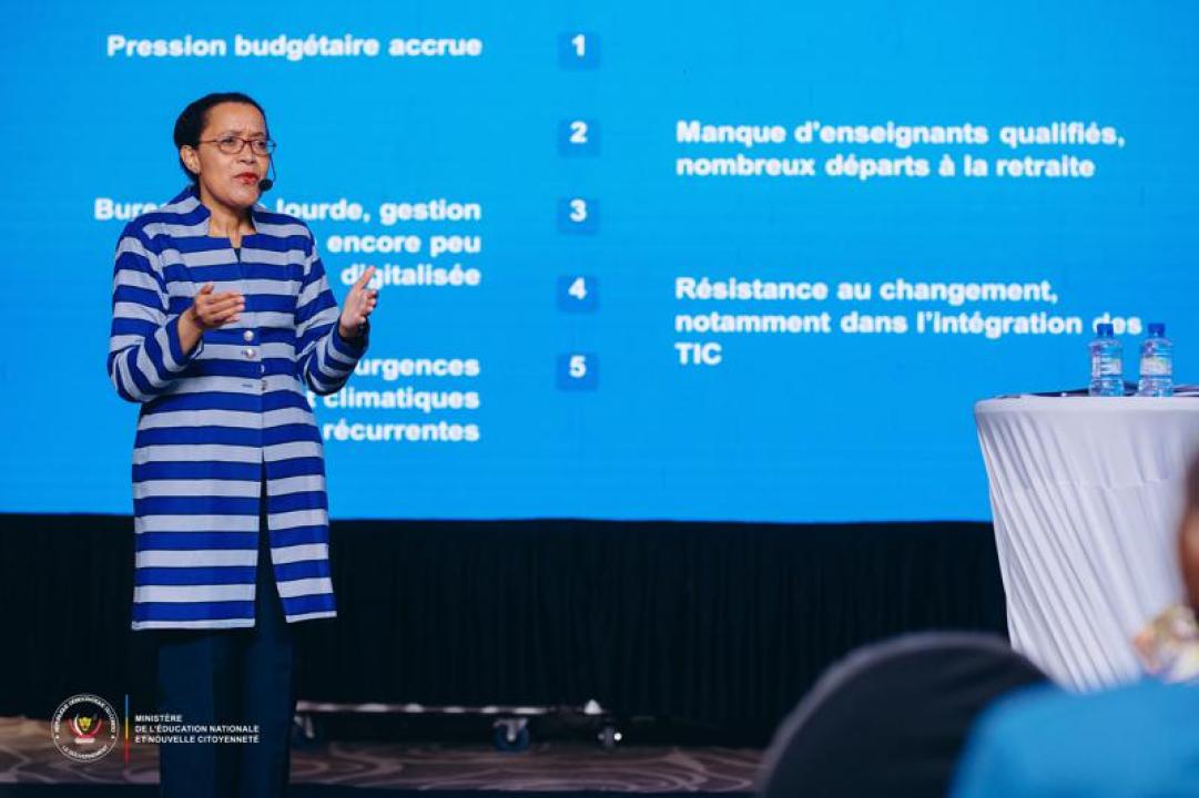 La ministre de l'Éducation nationale et Nouvelle citoyenneté, Raïssa Malu, lors de la présentation du rapport d'activités de son ministère pour la période de juin 2024 à février 2025 [photo d'illustration]