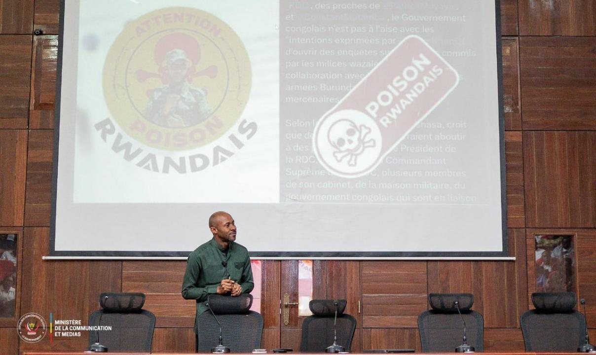 Le ministre Patrick Muyaya partage son expérience en matière de communication au CHESD