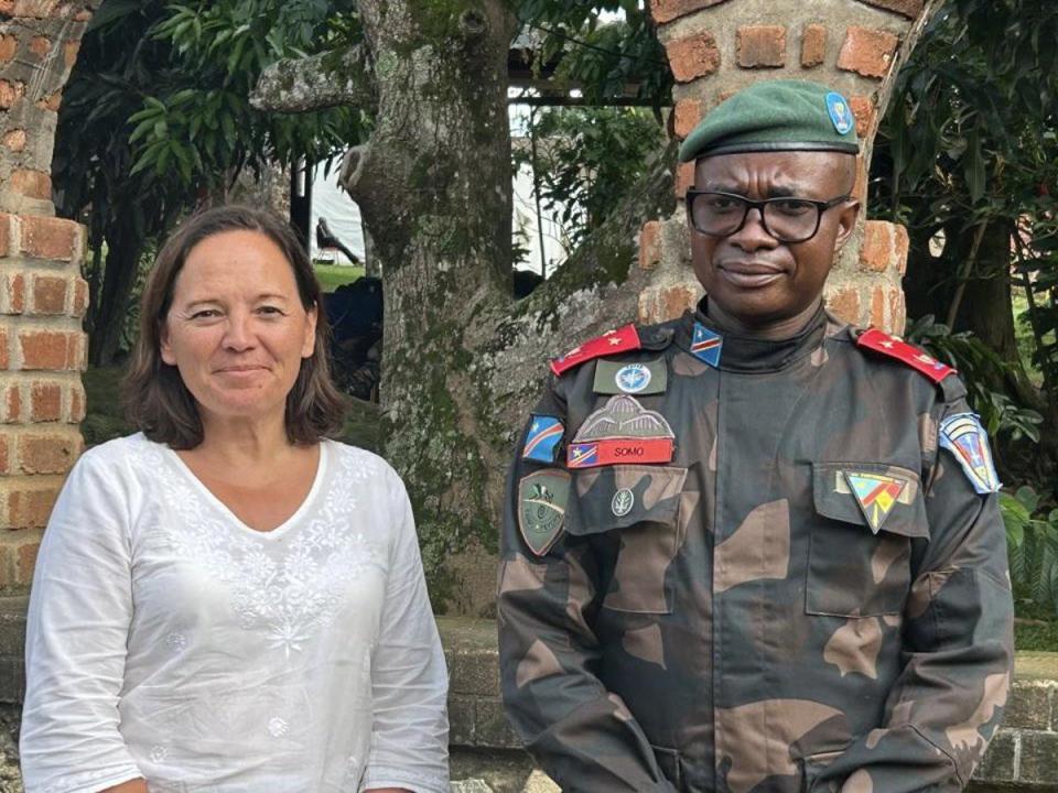 L'ambassadrice de la Belgique en RDC, Roxane de Bilderling et le gouverneur militaire du Nord-Kivu, le général Evariste Kakule