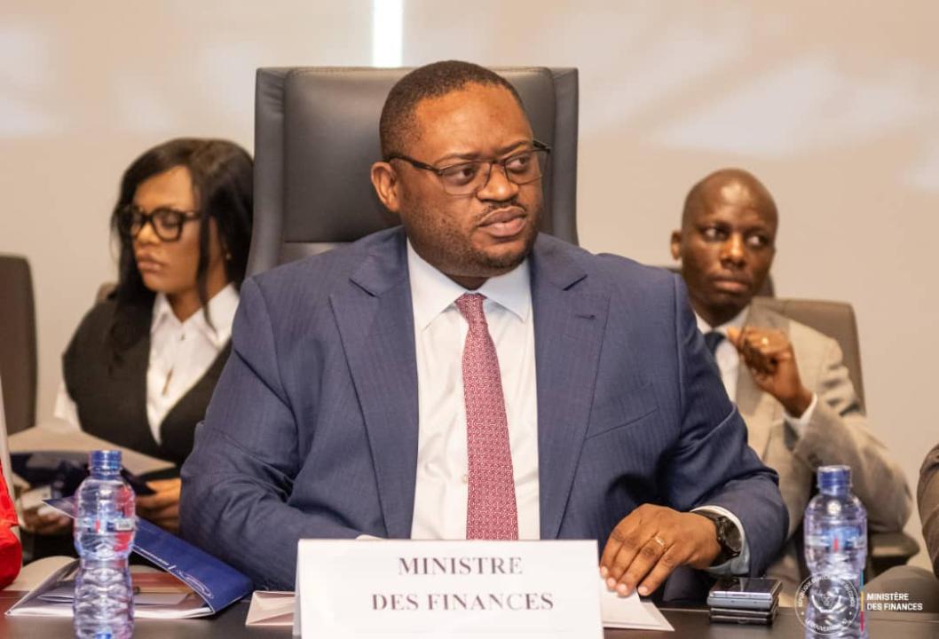 Le ministre des finances Doudou Fwamba Linkunde li- botayi