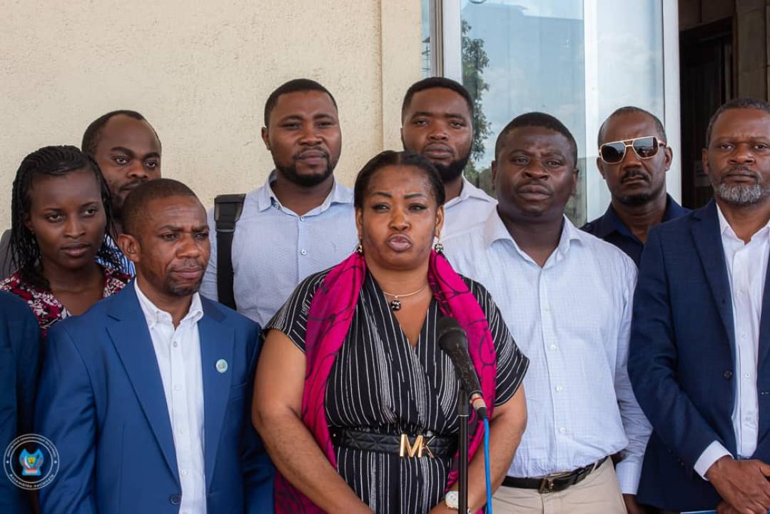 La délégation de la société civile du Nord et Sud-Kivu après leur rencontre avec le président de la chambre basse du parlement Vital Kamerhe, jeudi 17 avril 2025