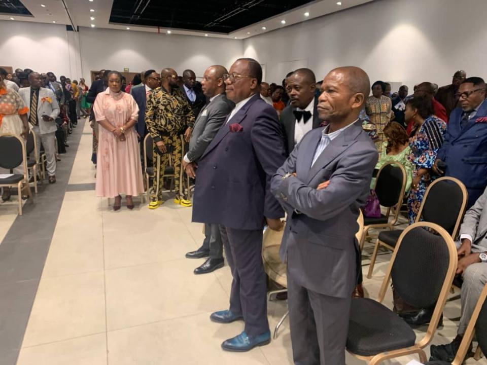 L'archevêque Albert Nkakienza entouré d'autres serviteurs de Dieu lors du lancement de la plateforme " Les Compagnons de Daniel"