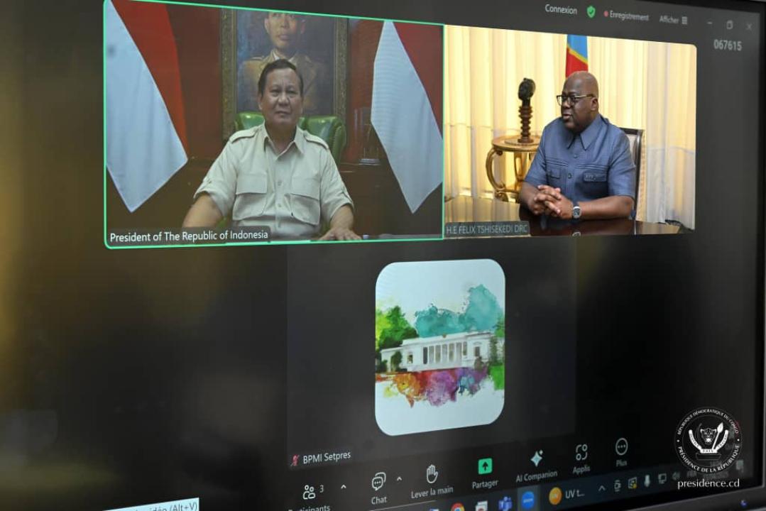 Le Président Félix Tshisekedi a échangé, ce mercredi 23 avril, en visioconférence, avec son homologue indonésien Prabowo Subianto.