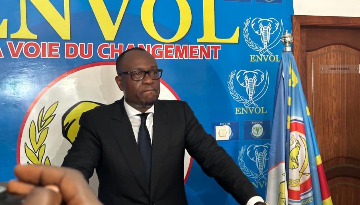 Delly Sessanga, Président politique du parti Envol 
