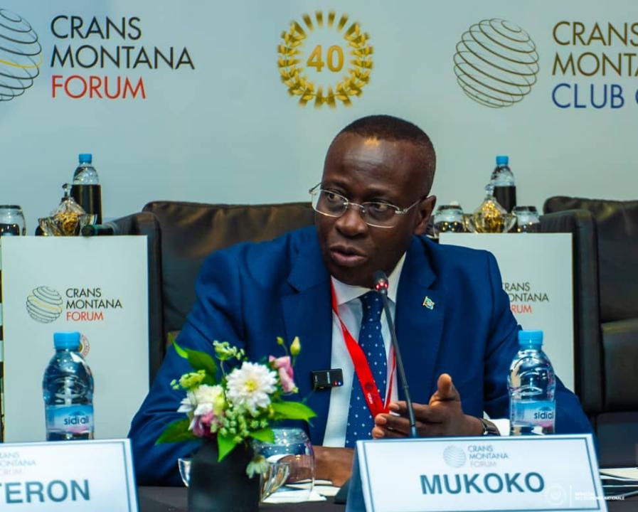 Daniel Mukoko Samba, Vice-premier ministre, ministre en charge du Budget, tient son discours au Forum Crans Montana à Casablanca