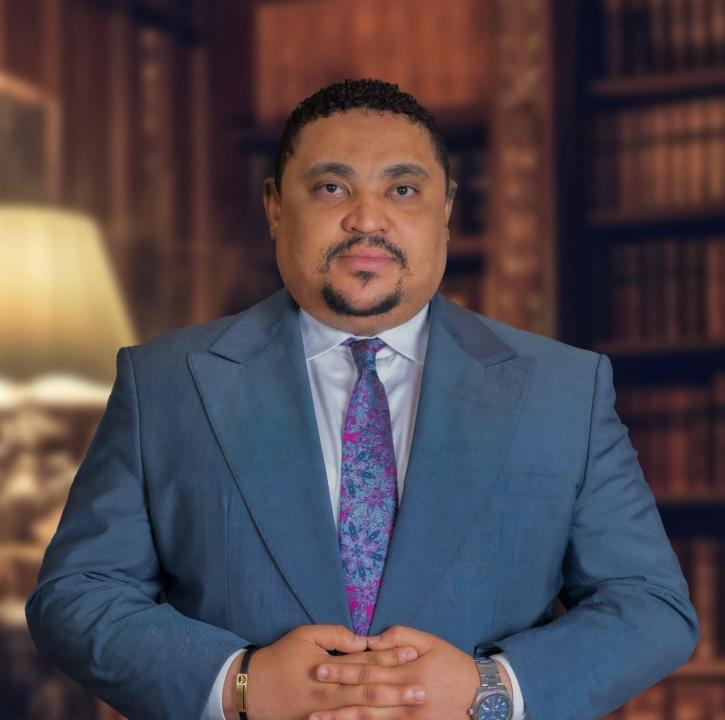 Serge Etinkum Anza, ancien candidat gouverneur de la ville de Kinshasa