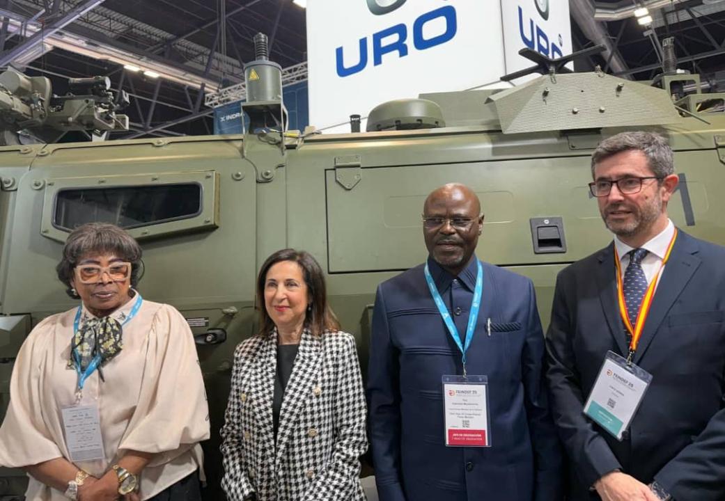 Le VPM Guy Kabombo Mwadiamvita en mission officielle à Madrid dans le cadre du salon FEINDEF