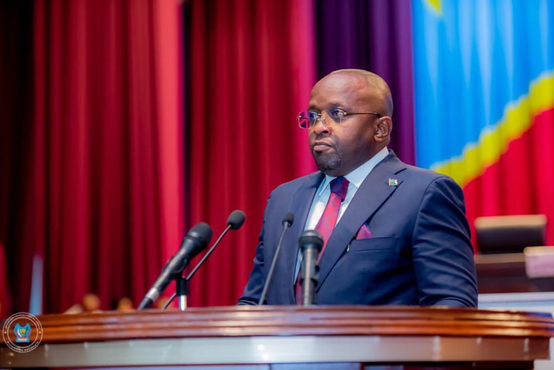Le VPM Jacquemain Shabani Lukoo devant les députés nationaux