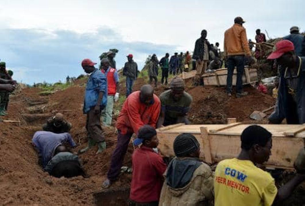 Inhumation de civils victimes de massacre au village Luhanga dans la province du Nord-Kivu [photo d’illustration]