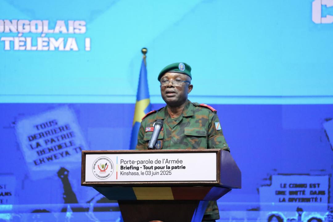 Général Sylvain Ekenge, porte-parole des Forces Armées de la République démocratique du Congo