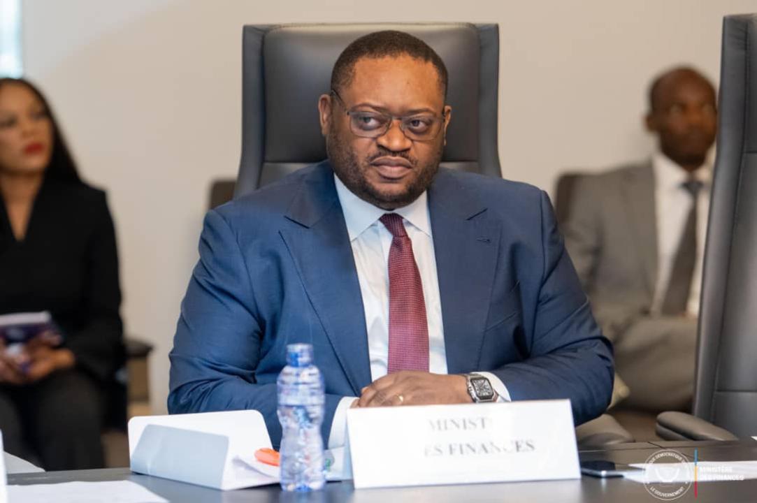 Le ministre des finances Doudou Fwamba Linkunde li- botayi