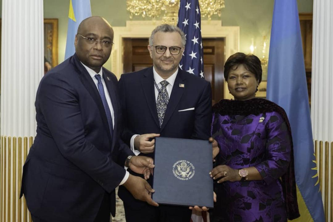 Les représentants techniques de la RDC et du Rwanda ont paraphé un accord de paix, sous l'oeil vigilant de Washington