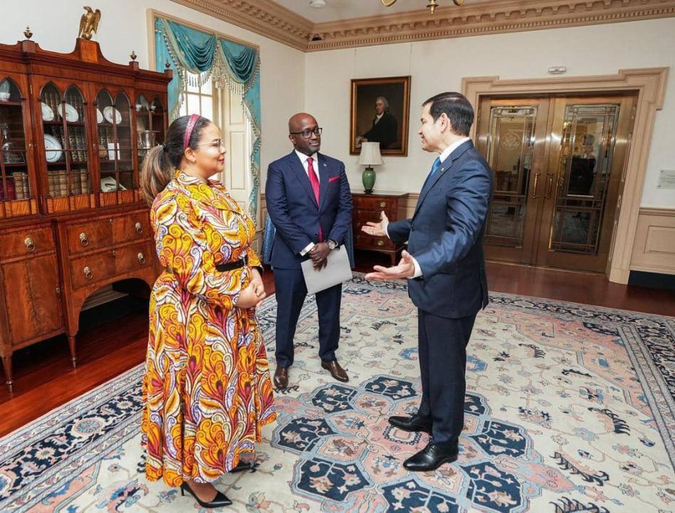 Les ministres des Affaires étrangères Thérèse Kayikwamba Wagner (RDC) et Olivier Nduhungirehe (Rwanda) avec Marco Rubio,  Secrétaire d’Etat américain