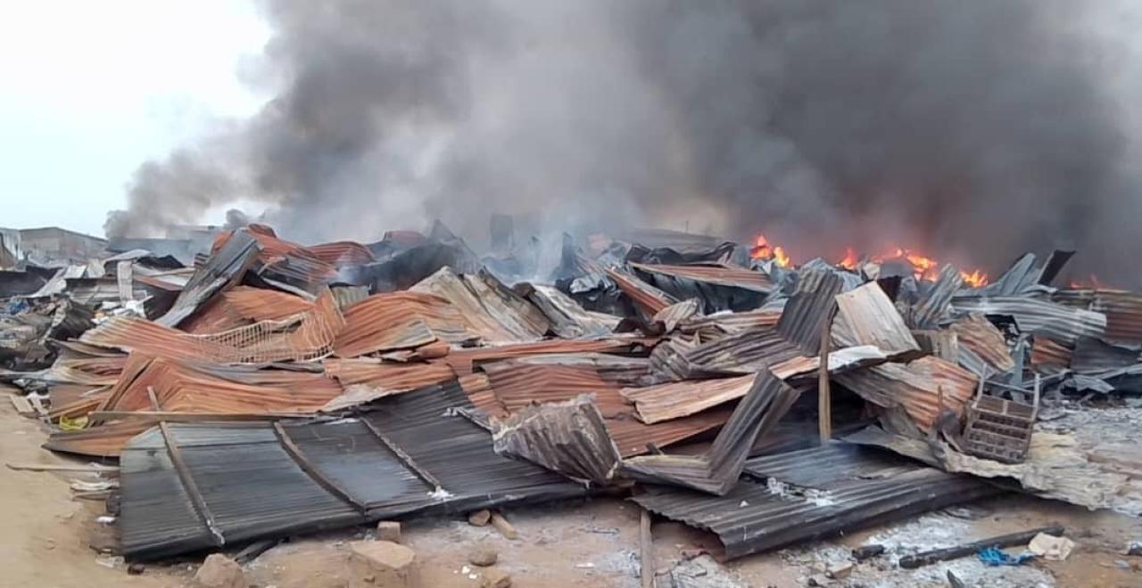 Plusieurs dépôts incendiés au marché de lufu dans la province du Kongo Central