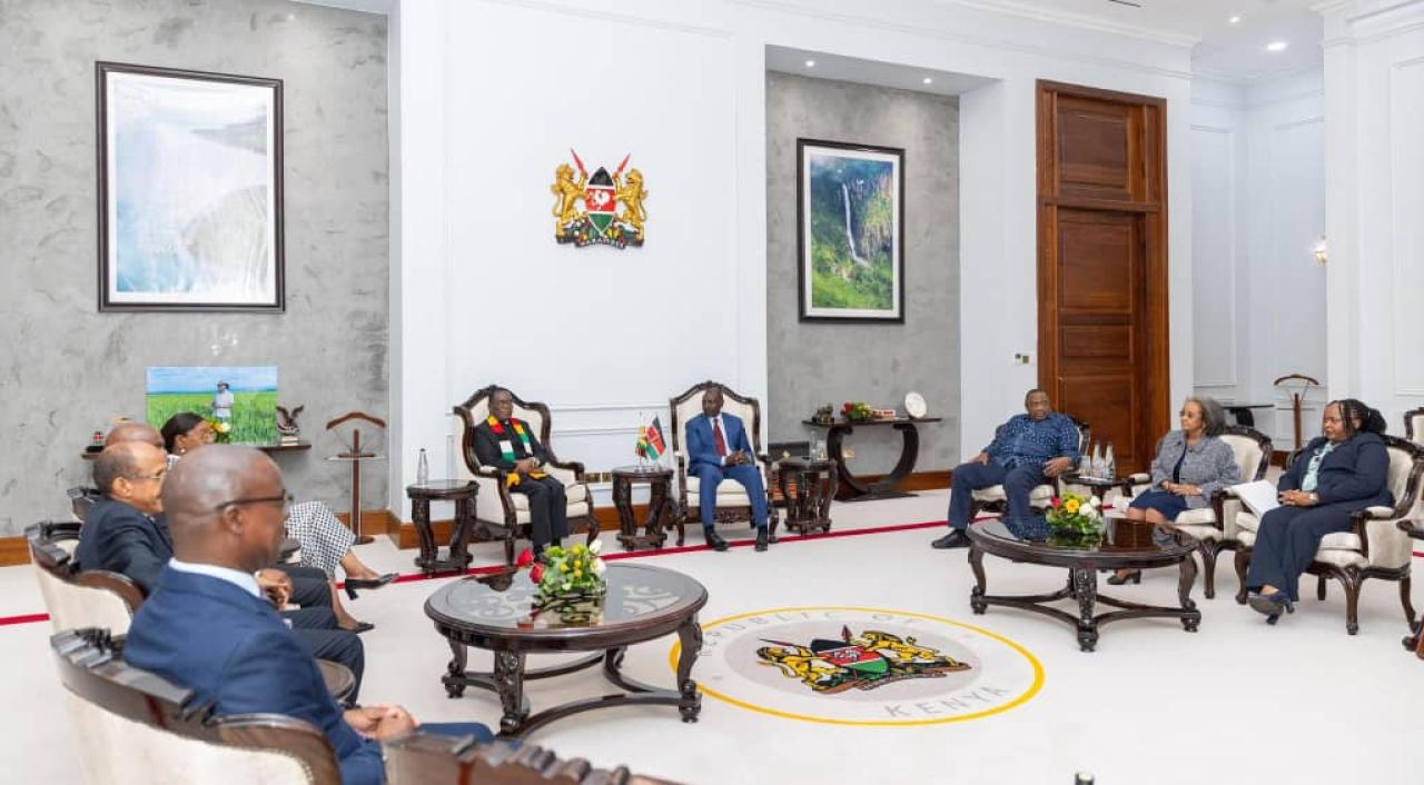 Le panel des facilitateurs sur la crise sécuritaire en RDC réuni, dans un sommet, autour des présidents de l’EAC et de la SADC