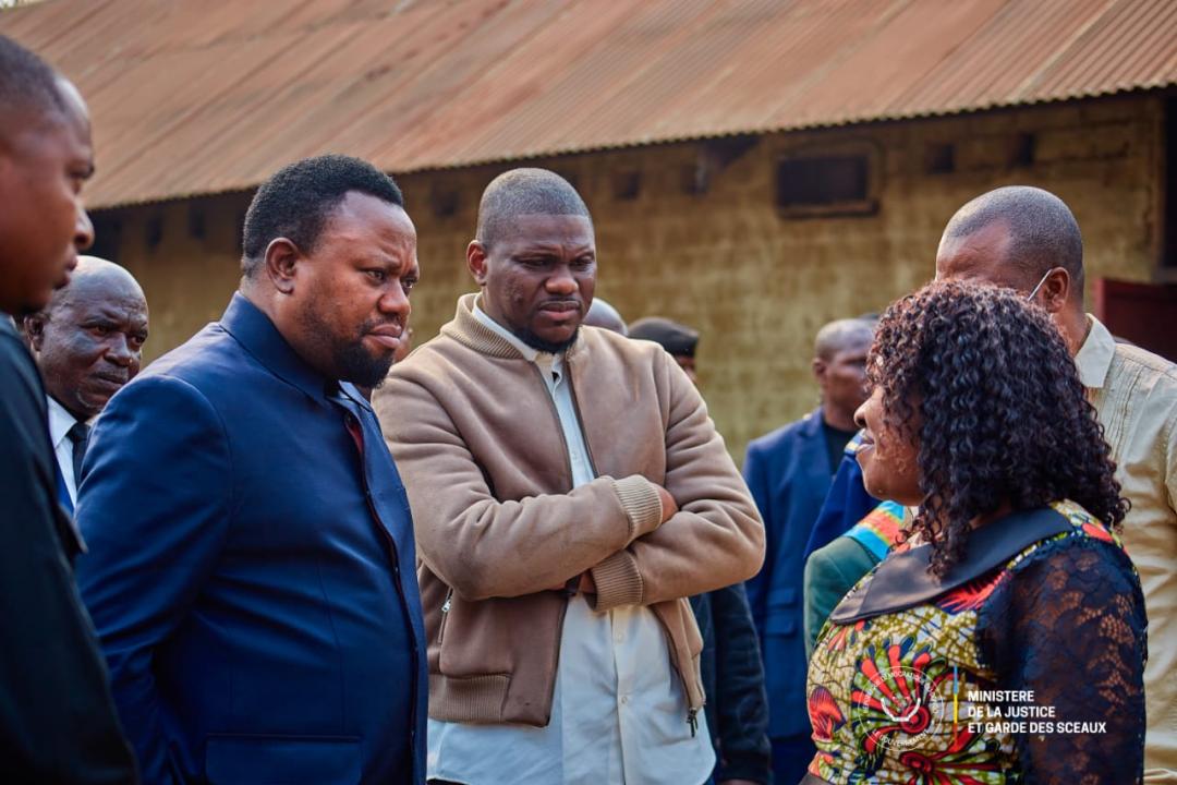 Le ministre ad intérim de la Justice, Samuel Mbemba, en mission à Kasangulu après l’évasion de 19 prisonniers [photo d’illustration]