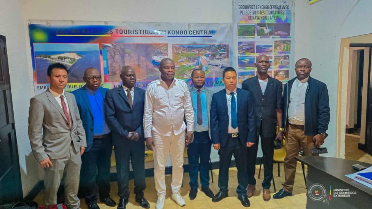 Une délégation de la société chinoise CCECC, accompagnée des experts de la FICKIN, en mission d’inspection dans le Kongo Central, en vue de la construction des foires modernes à Matadi et à Muanda.
