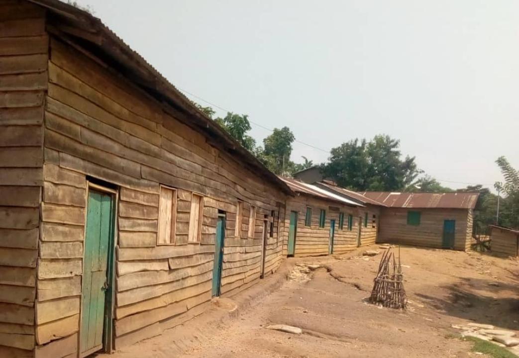 Une école de Kiwanja sans élèves et enseignants au deuxième de la rentrée scolaire 2025-2026