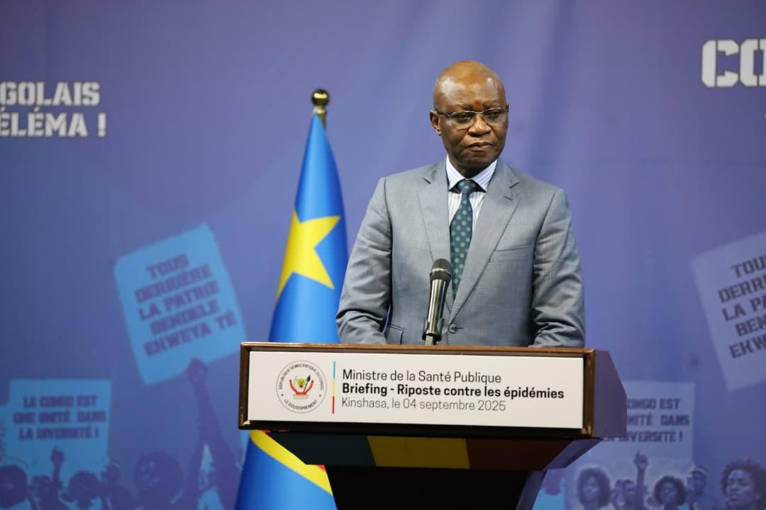 Docteur Roger Kamba, ministre de Santé, publique, hygiène et prévoyance sociale