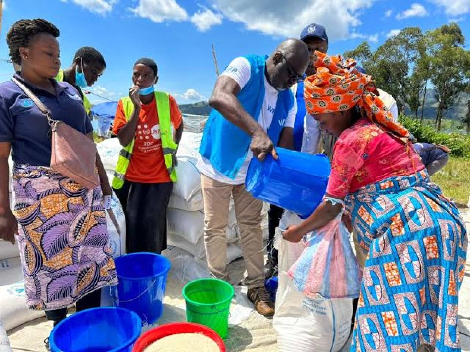 Distribution de vivres par le PAM dans un camp de déplacés au Nord-kivu [photo d'illustration]