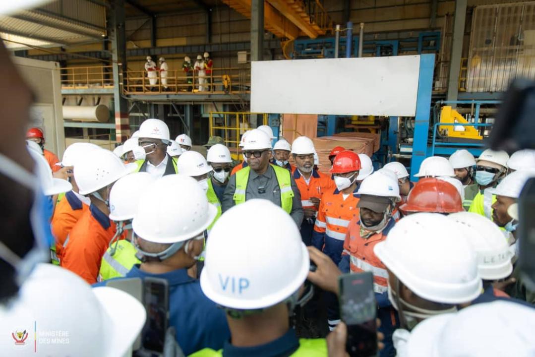 Le ministre des Mines, Louis Kabamba Watum visite les installations de l’entreprise Tenke Fungurume Mining