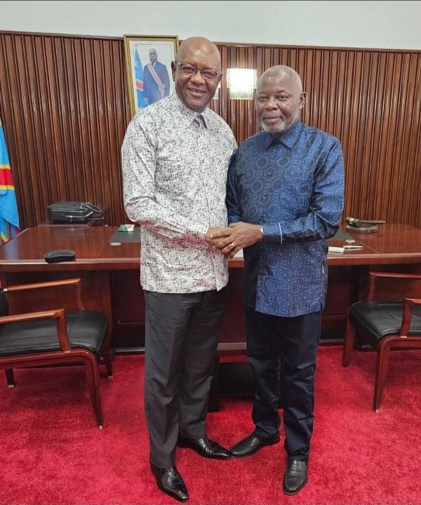 Le Révérend Docteur Job Mukadi et l'ex-speaker de l'Assemblée nationale Vital Kamerhe