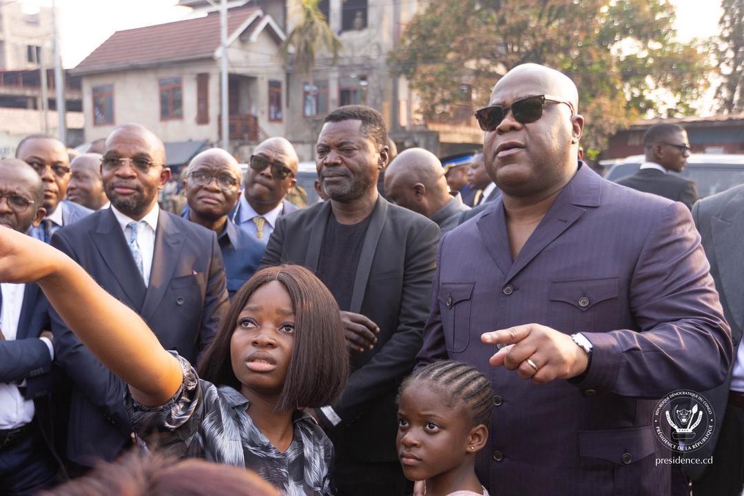Le Président Tshisekedi compatit avec les ébénistes sinistrés du quartier Delvaux
