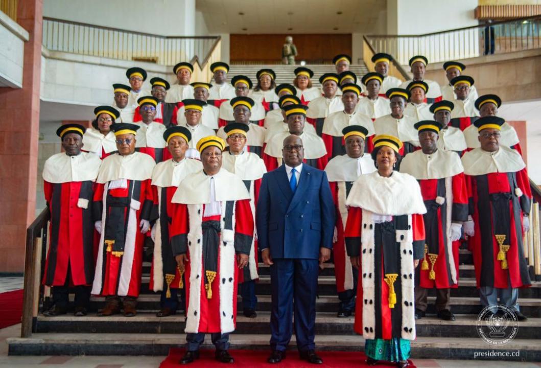 Le chef de l'État Félix Tshisekedi et les membres du Conseil d'état, lors de la rentrée judiciaire de cette institution, jeudi le 13 novembre