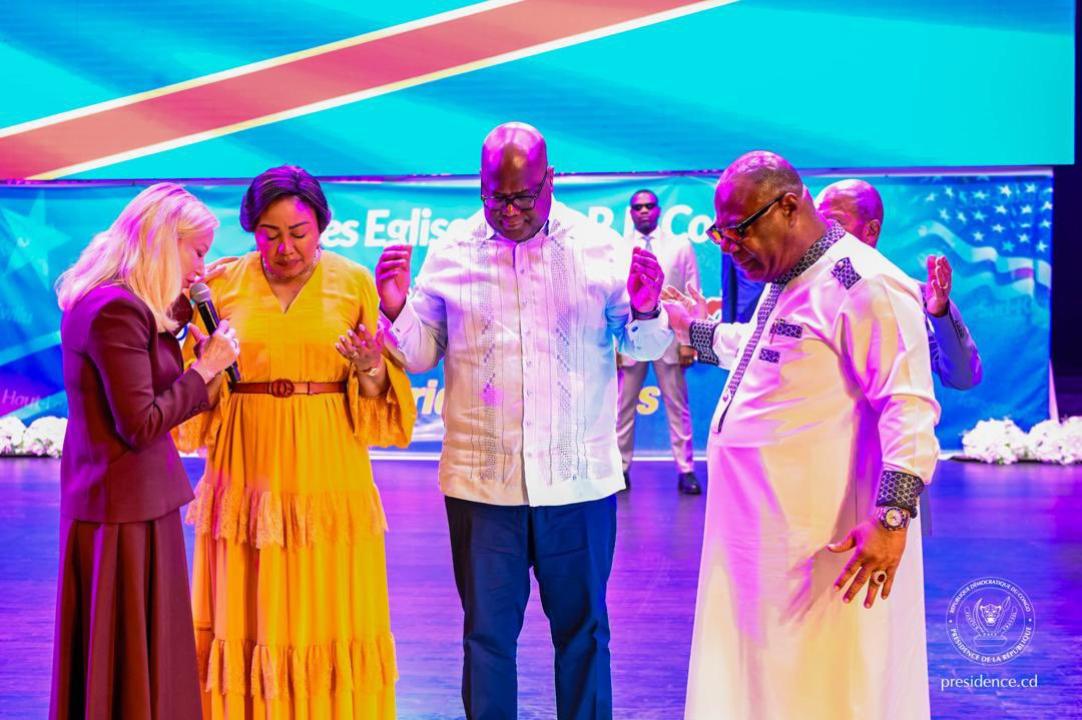 Le Président Félix Tshisekedi clôture le sommet de prières patriotiques à Kinshasa