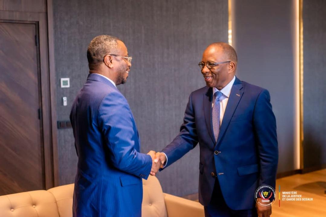 Le nouveau Bâtonnier de Kinshasa, Me André Kibambe reçu par le ministre Guillaume Ngefa pour redynamiser la justice congolaise