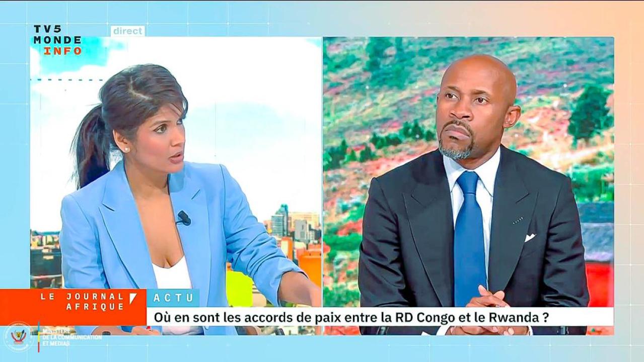 Le ministre de la Communication et Médias et Porte-parole du Gouvernement de la RDC reçu sur le plateau du journal  télévisé de TV5