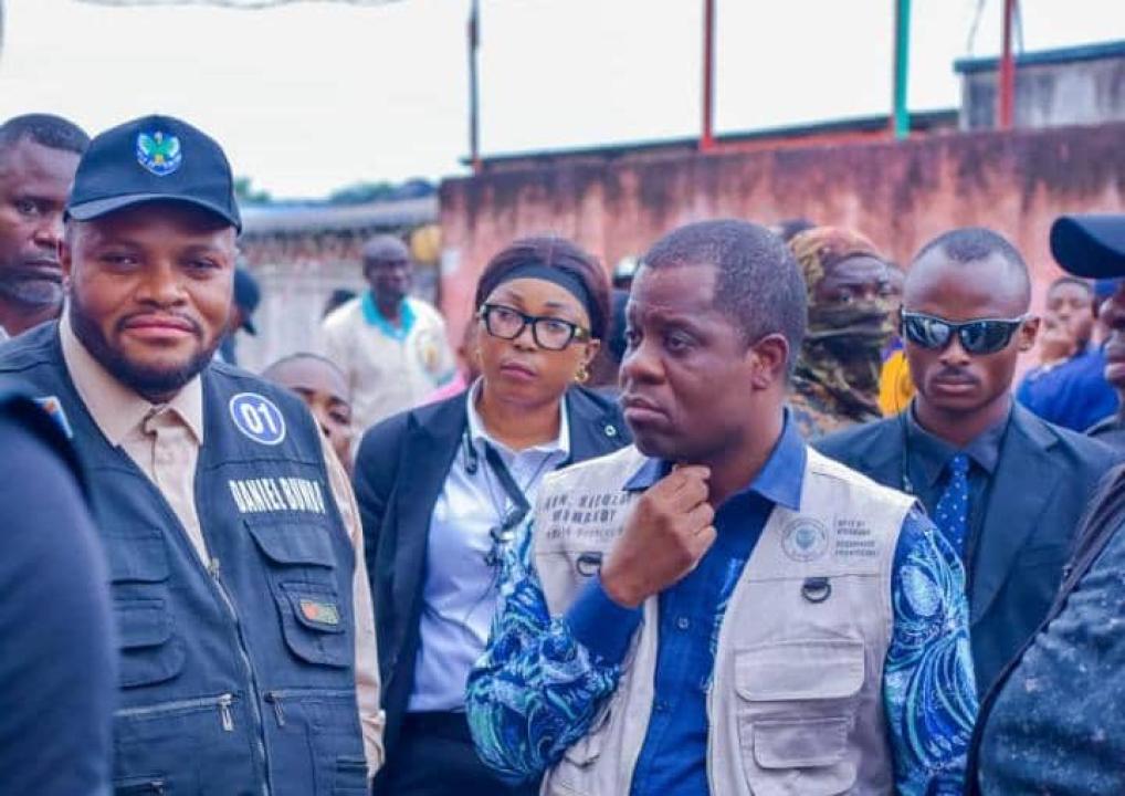 Le gouverneur de la ville de Kinshasa Daniel Bumba et le député provincial Nicolas Wemakoy, lors d'une visite d'inspection des chantiers, samedi 22 novembre 2025