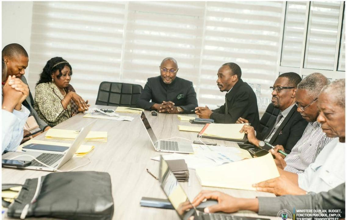 Le ministre provincial Jésus-Noël Sheke lors de la réunion de pilotage du projet.