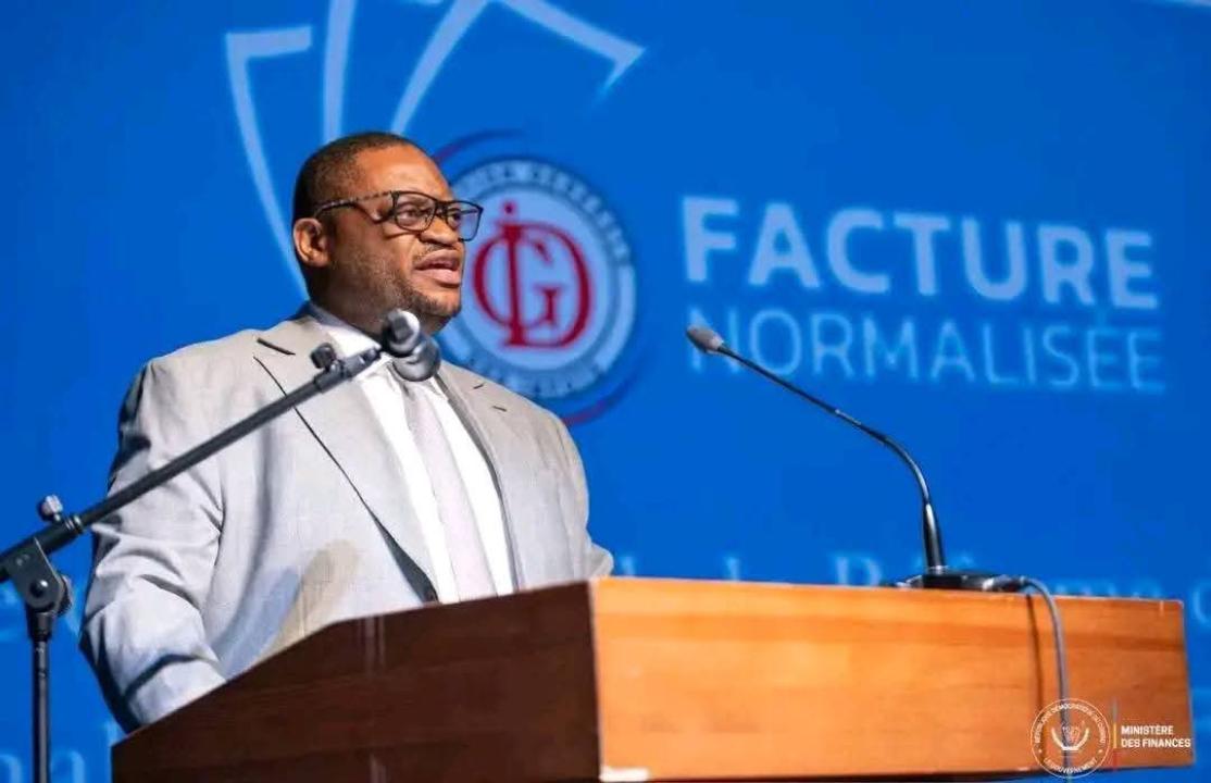 Doudou Fwamba Likunde, ministre des Finances en RDC