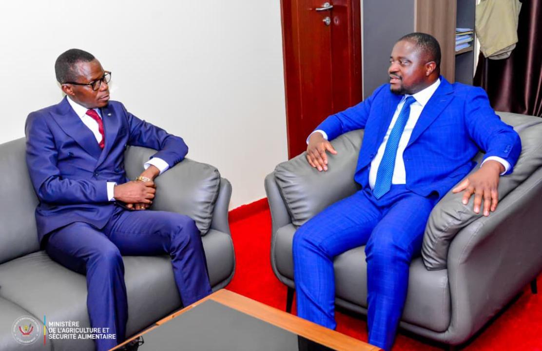 Les ministres Eliezer Tambwe et Muhindo Nzangi Butondo [photo d’illustration]