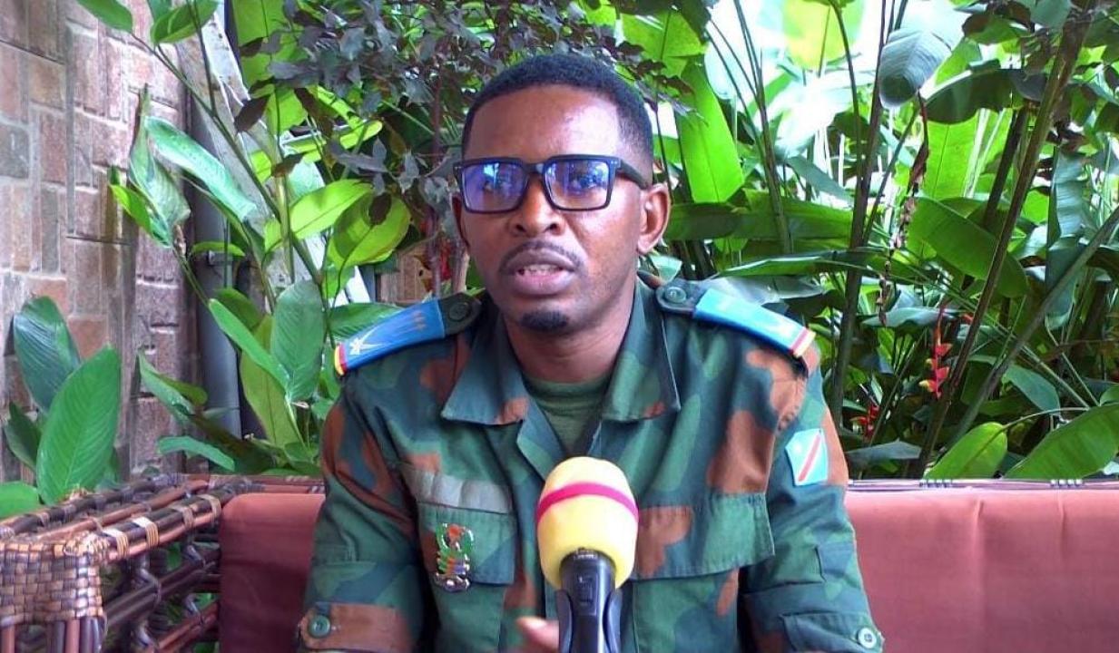 Le Capitaine Anthony Mwalushayi,  porte-parole des opérations militaires Ngemba [photo d’illustration]
