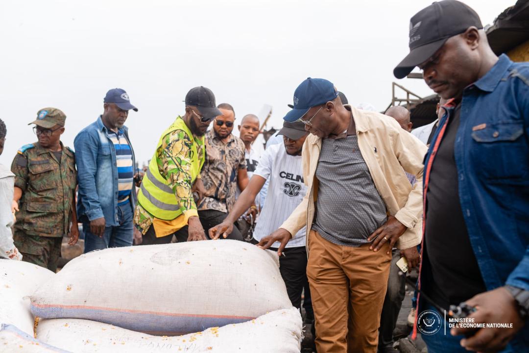 Le VPM de l'économie nationale Daniel Mukoko Samba lors de sa tournée dans les ports de Kinshasa [photo d'illustration]