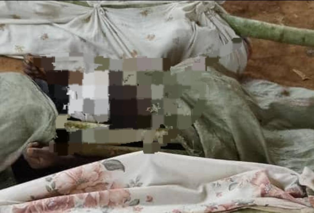 Des civils tués par les ADF dans leurs champs transportés vers le village d’Idohu [photo d’illustration]