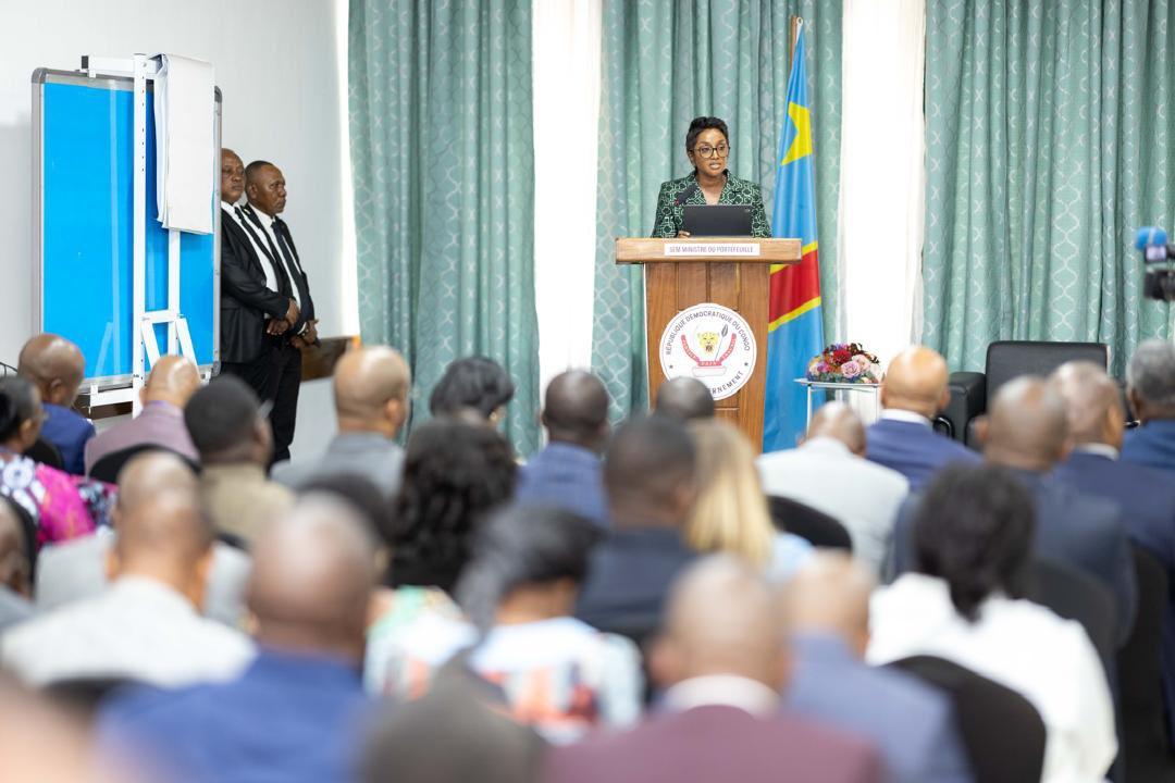 La ministre Julie Shiku lance l’examen des prévisions budgétaires 2026 des entreprises publiques de l’Etat congolais [photo d’illustration]