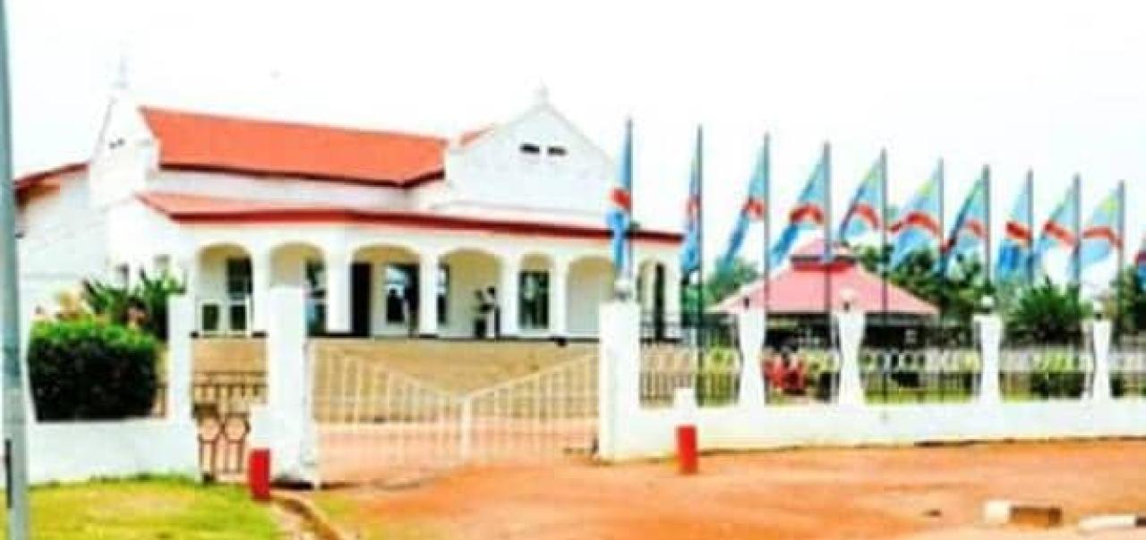 Bâtiment administratif du territoire d'Idiofa [photo d'illustration]