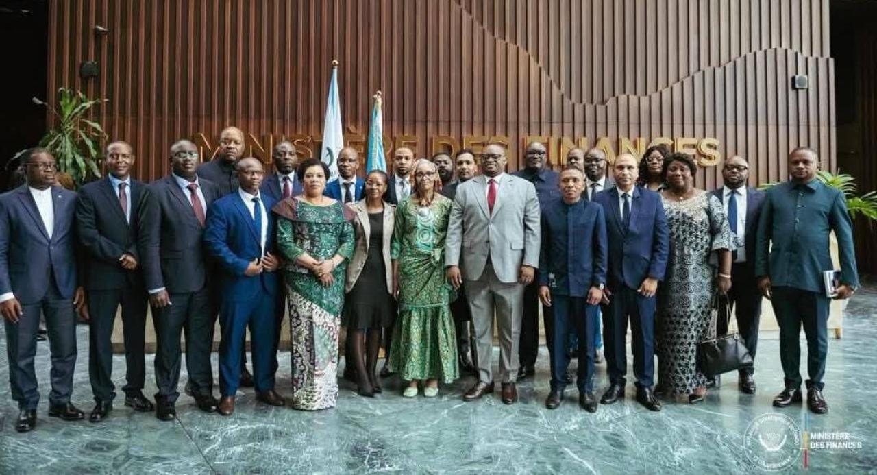 Une mission de l’ESAAMLG reçue par le ministre des Finances, Doudou Fwamba Likunde Li-Botayi [photo d’illustration]