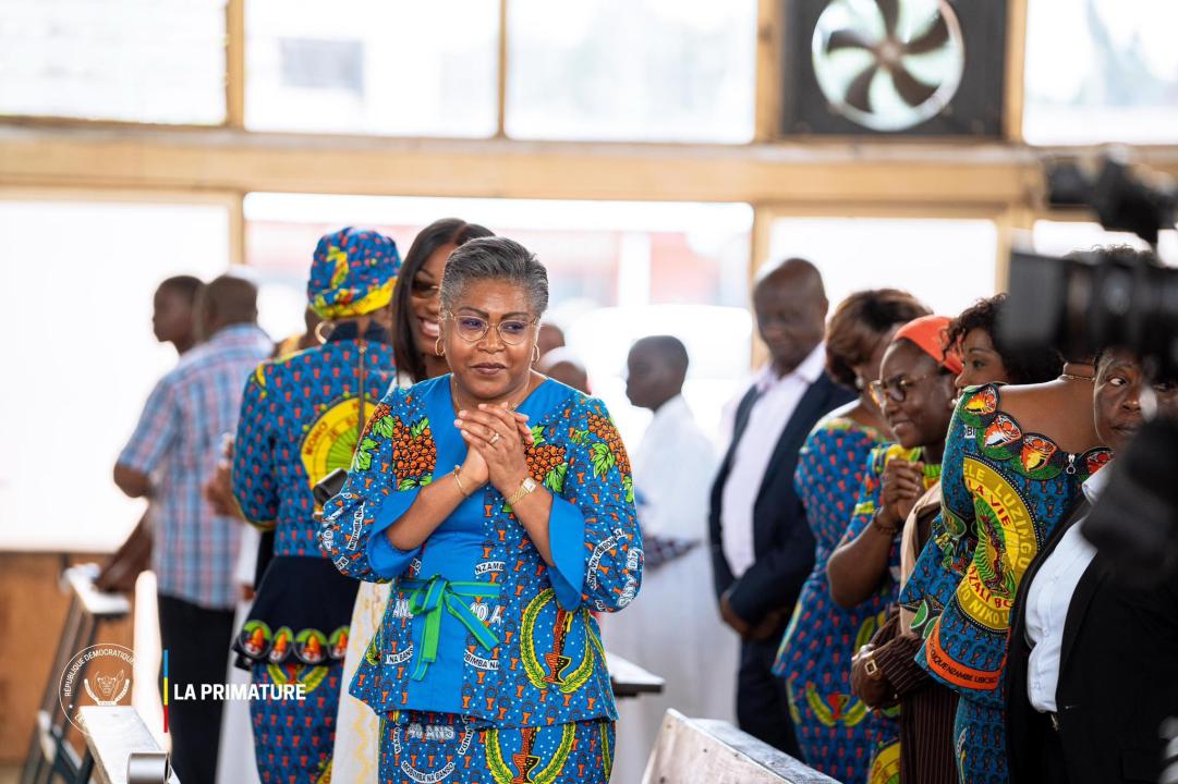 La Première Ministre de la RDC, Judith Suminwa Tuluka, a rehaussé de sa présence, la messe d'action de grâce, célébrée pour les 40 ans du mouvement des mamans catholiques