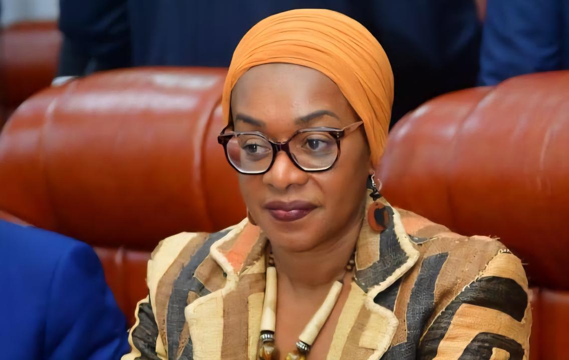 Yolande Elebe, ministre de la Culture, Arts et Patrimoine