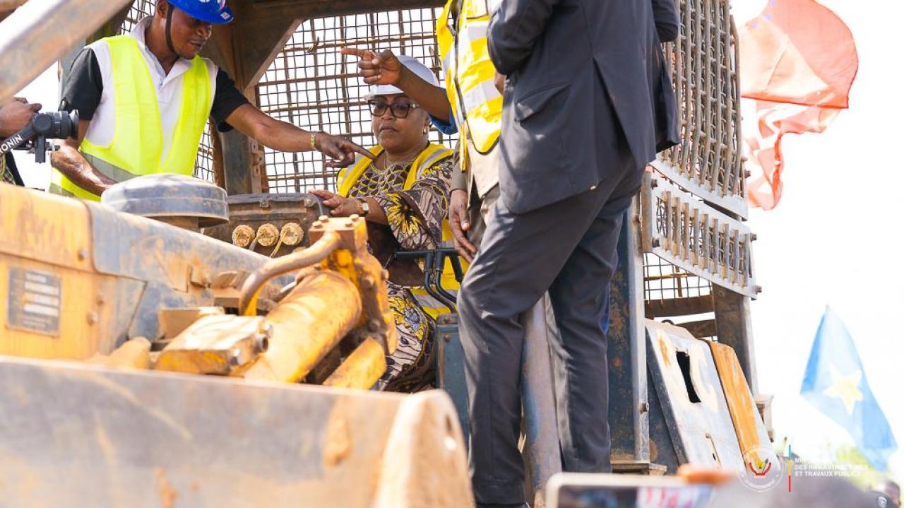La Première Ministre Judith Suminwa lance une vaste offensive pour la modernisation et le désenclavement de la Mongala