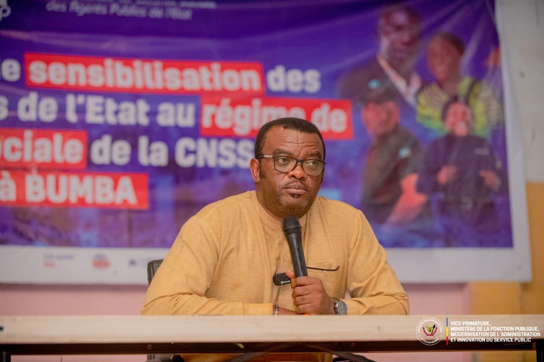 Le VPM Jean-Pierre Lihau sensibilise les militaires et policiers sur la sécurité sociale à Bumba