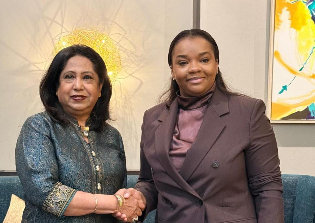 La vice-Ministre des Affaires étrangères Noëlla Ayeganagato et Pramila Patten, Secrétaire générale adjointe des Nations Unies chargée de la lutte contre les violences sexuelles [photo d'illustration]