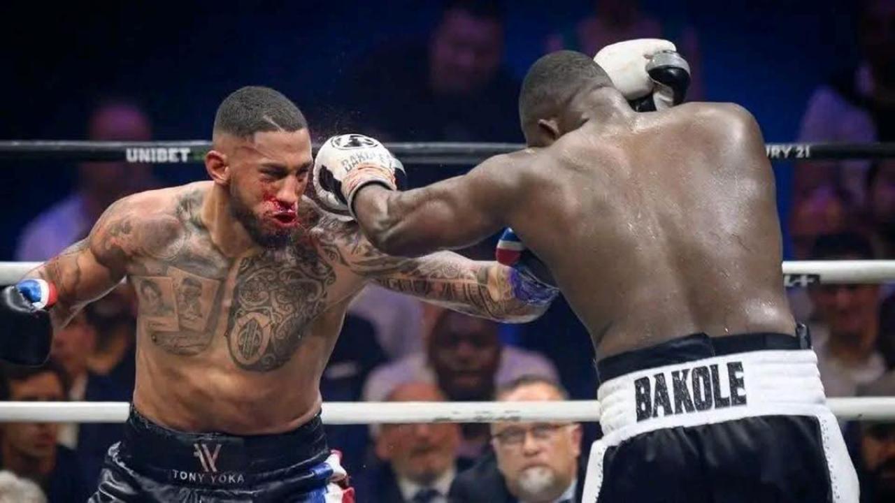 Martin BAKOLE et Tony YOKA lors de leur combat, samedi 14 mai 2022 à l'Accor Arena [photo d'illustration]